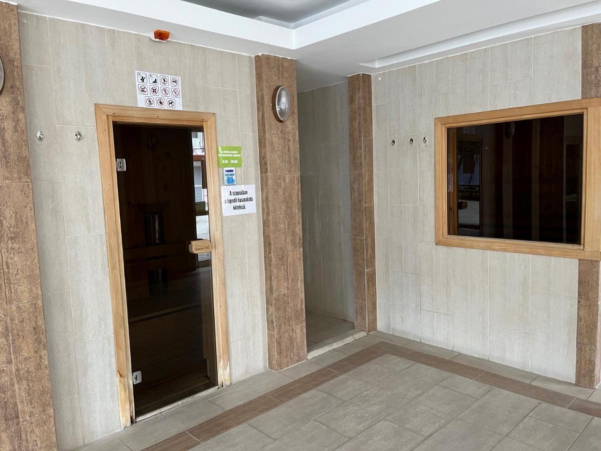 Brookforest Apartman Hajdúszoboszló Екстериор снимка
