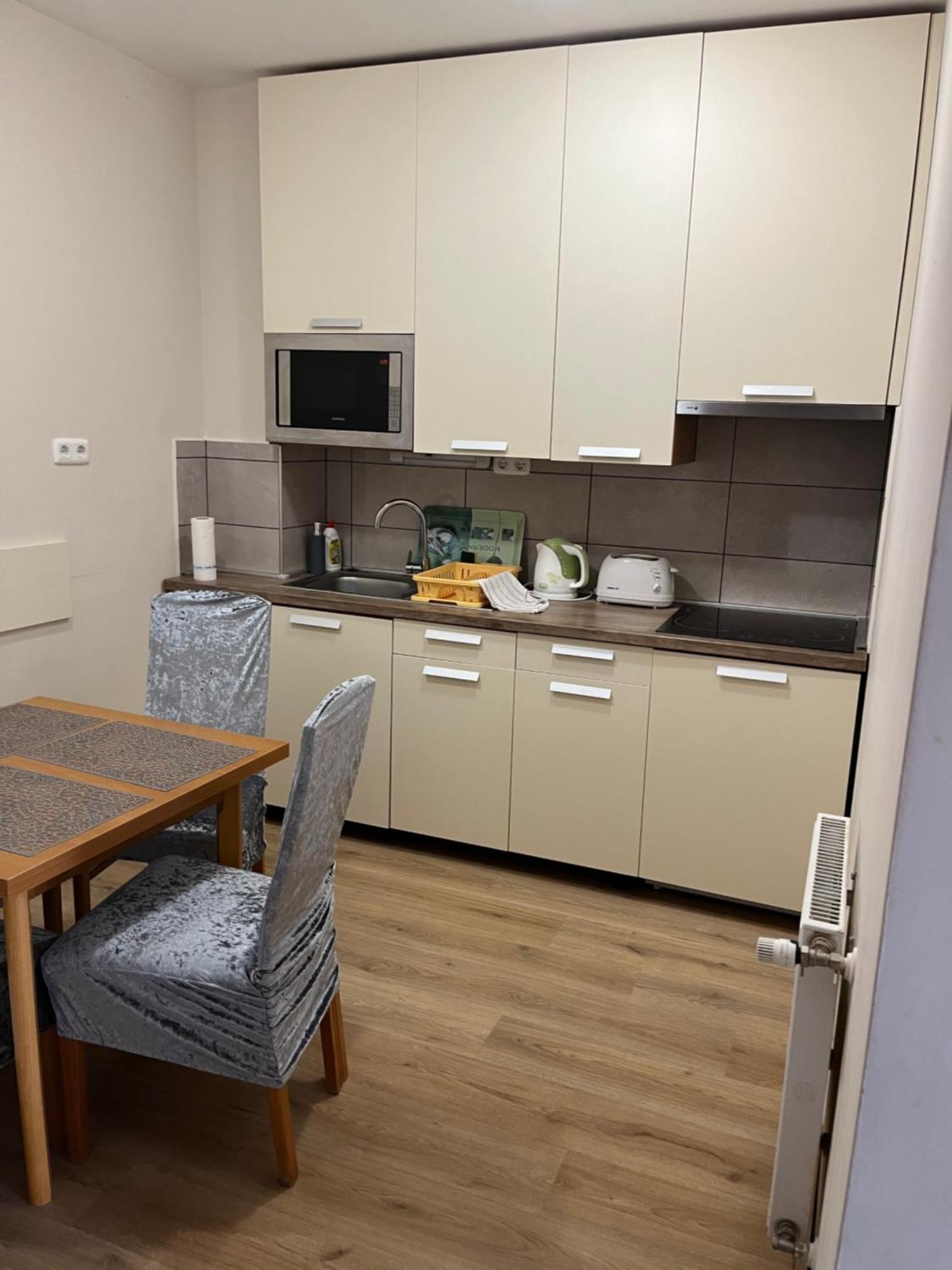 Brookforest Apartman Hajdúszoboszló Екстериор снимка