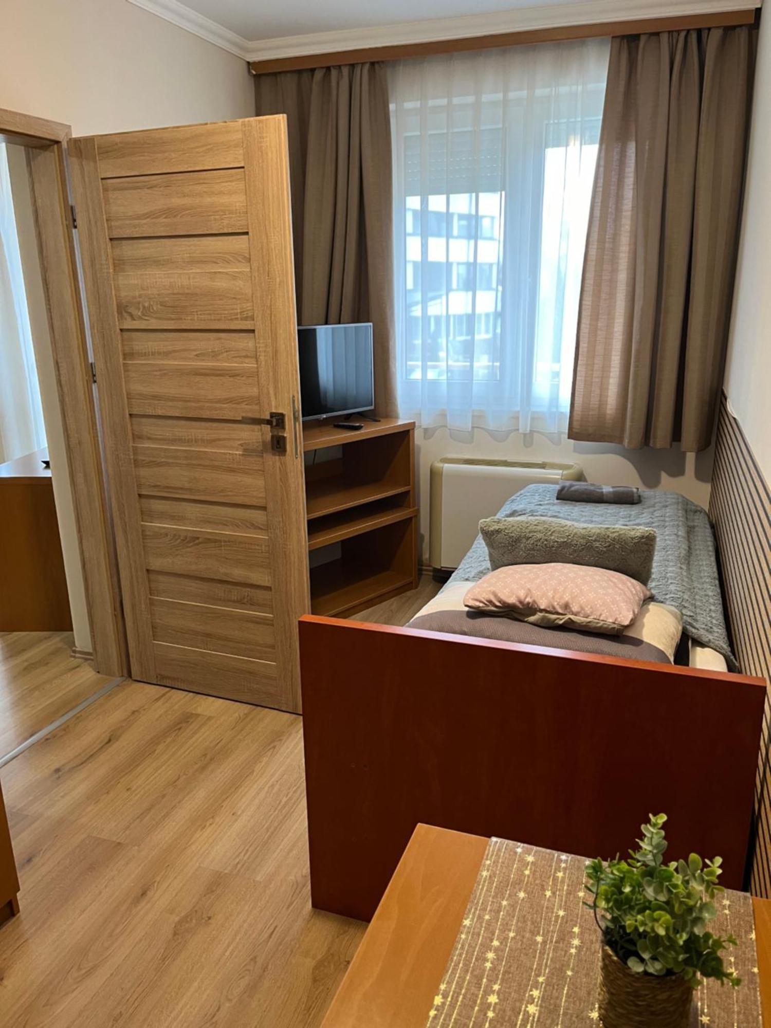 Brookforest Apartman Hajdúszoboszló Екстериор снимка